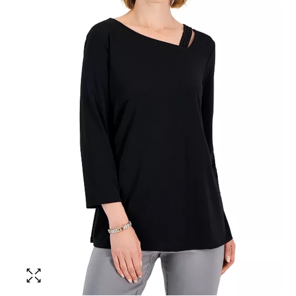 Women Black Top size small